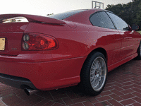 Image 3 of 31 of a 2005 PONTIAC GTO