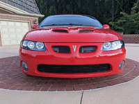 Image 6 of 31 of a 2005 PONTIAC GTO