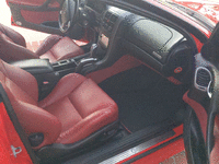 Image 19 of 31 of a 2005 PONTIAC GTO