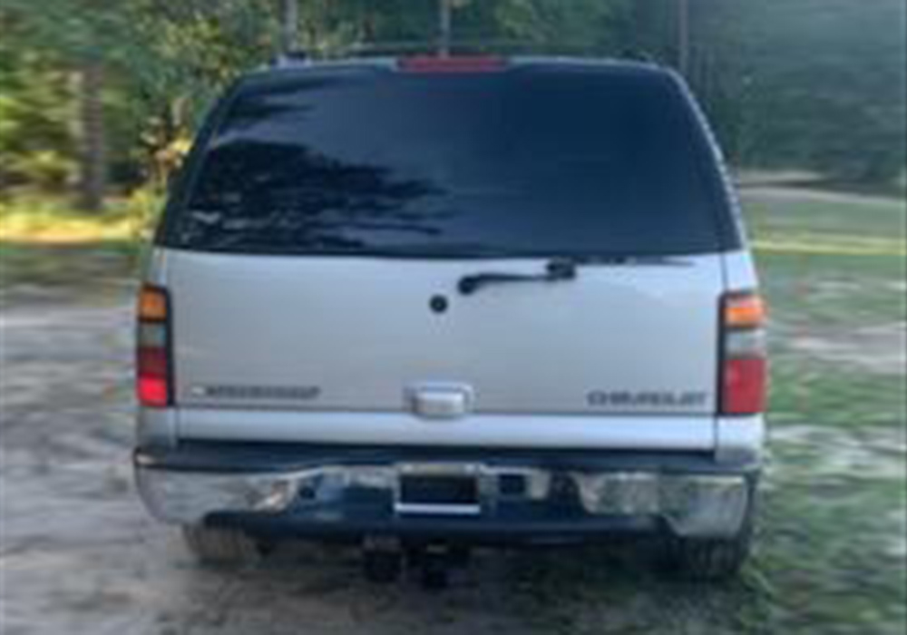 6th Image of a 2004 CHEVROLET SUBURBAN K1500 LT