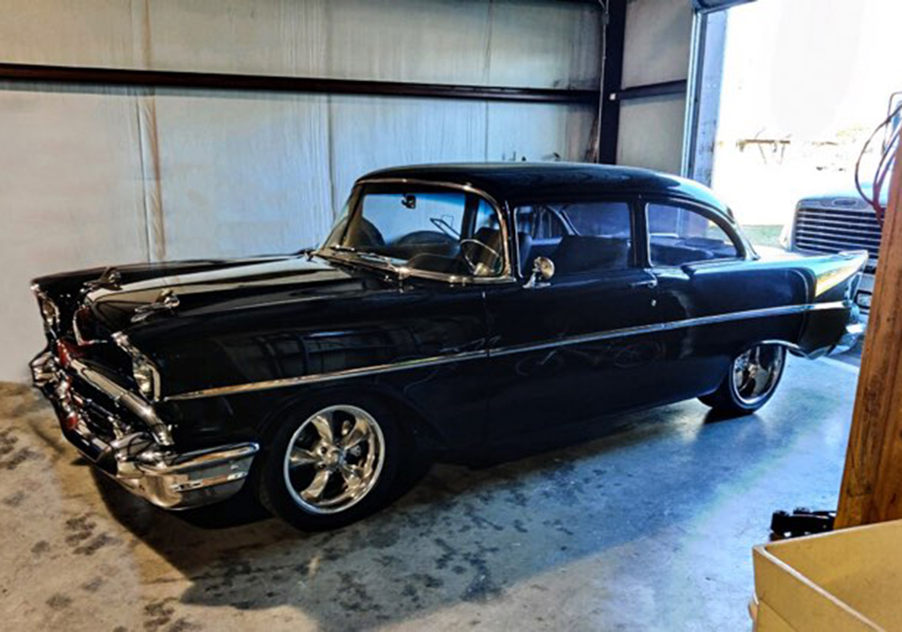 3rd Image of a 1957 CHEVROLET 210