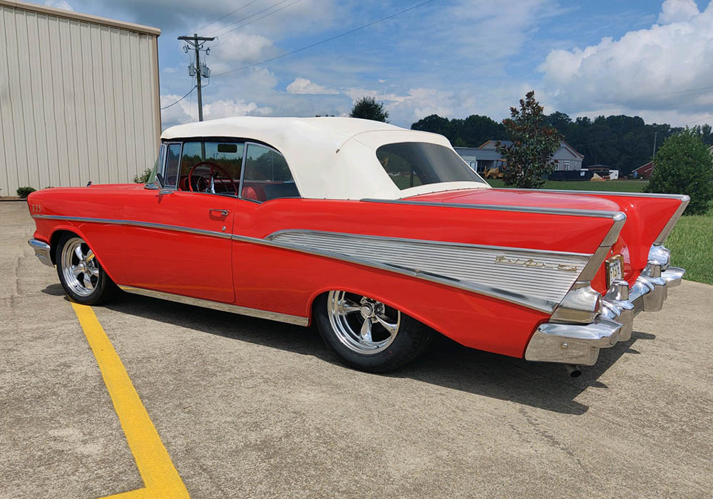 3rd Image of a 1957 CHEVROLET BELAIR