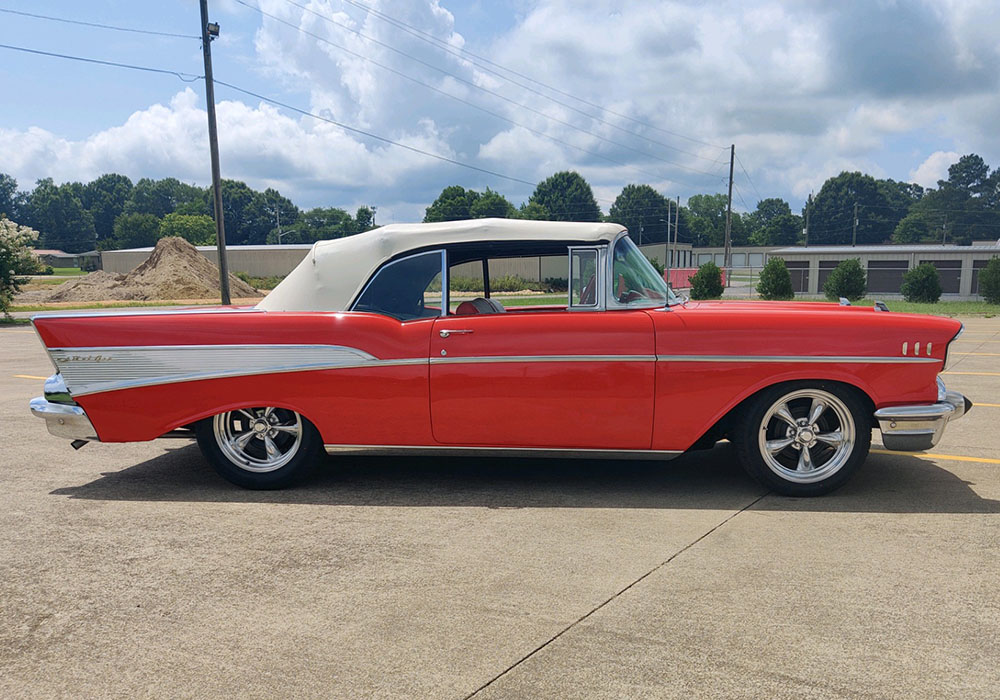 5th Image of a 1957 CHEVROLET BELAIR