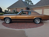 Image 4 of 31 of a 1971 PONTIAC GRAND PRIX