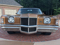 Image 6 of 31 of a 1971 PONTIAC GRAND PRIX