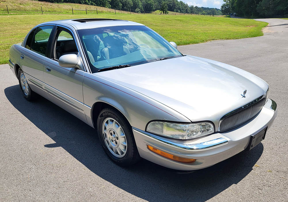 1st Image of a 1998 BUICK PARK AVENUE