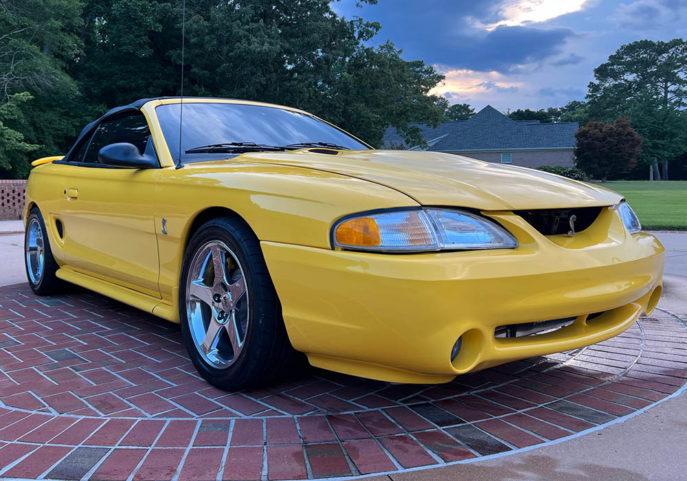 2nd Image of a 1998 FORD MUSTANG COBRA
