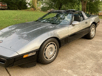 Image 2 of 6 of a 1986 CHEVROLET CORVETTE