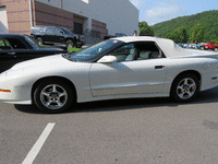 Image 3 of 15 of a 1997 PONTIAC FIREBIRD