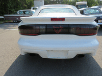 Image 14 of 15 of a 1997 PONTIAC FIREBIRD