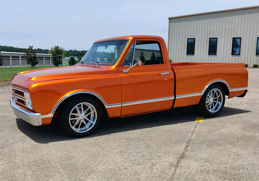 3rd Image of a 1968 CHEVROLET C10