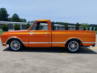 Image 7 of 23 of a 1968 CHEVROLET C10
