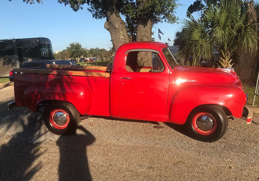 1st Image of a 1952 STUDEBAKER 2R5-12