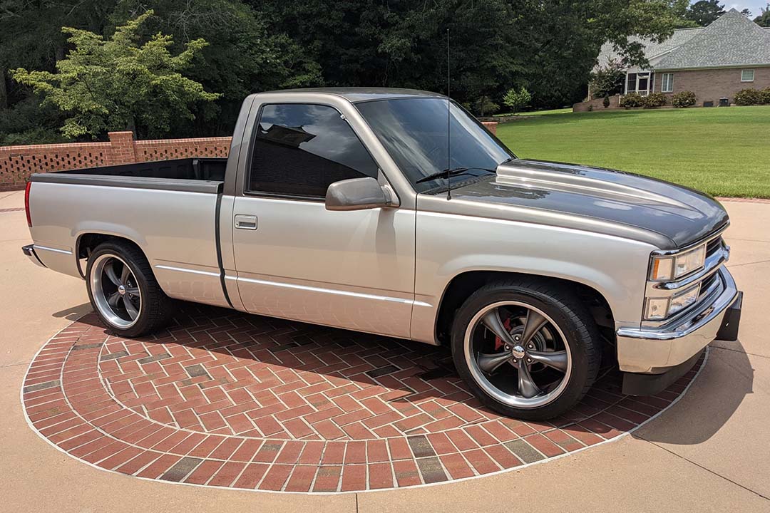 3rd Image of a 1988 CHEVROLET C1500