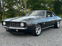 Image 2 of 15 of a 1969 CHEVROLET CAMARO