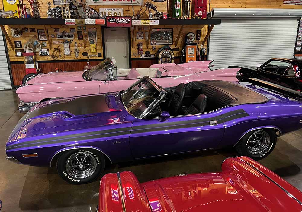 2nd Image of a 1971 DODGE CHALLENGER