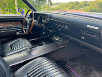 Image 5 of 8 of a 1971 DODGE CHALLENGER