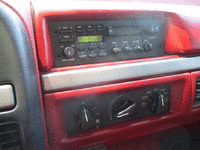 Image 14 of 22 of a 1992 FORD F150
