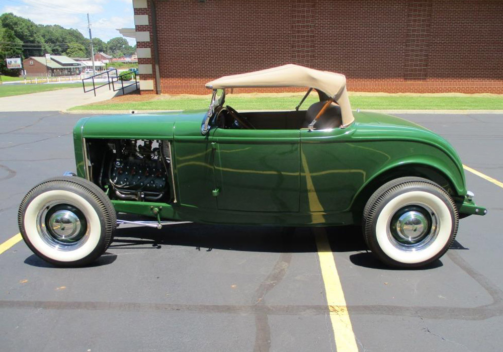 4th Image of a 1932 FORD ROADSTER