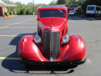 Image 7 of 27 of a 1934 PONTIAC SILVER STREAK