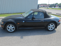 Image 4 of 6 of a 1996 BMW Z3