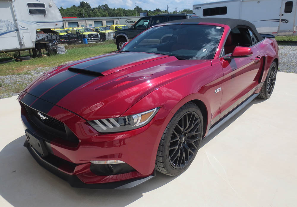 0th Image of a 2016 FORD MUSTANG GT
