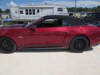 Image 5 of 8 of a 2016 FORD MUSTANG GT