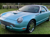 Image 3 of 11 of a 2002 FORD THUNDERBIRD