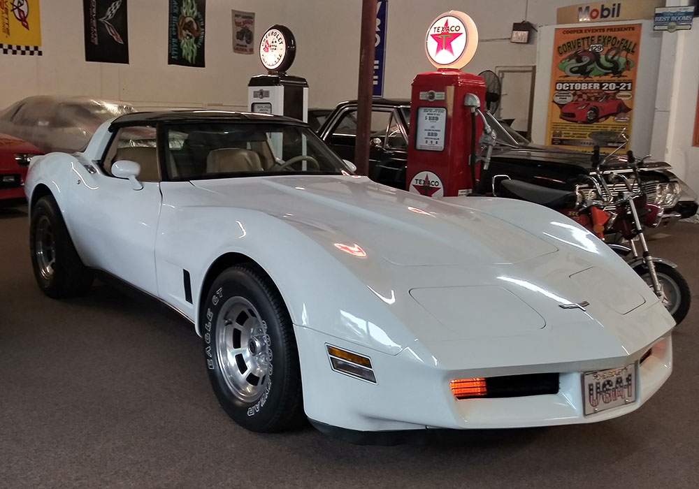 1st Image of a 1980 CHEVROLET CORVETTE