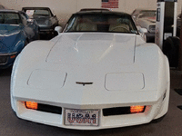 Image 6 of 11 of a 1980 CHEVROLET CORVETTE