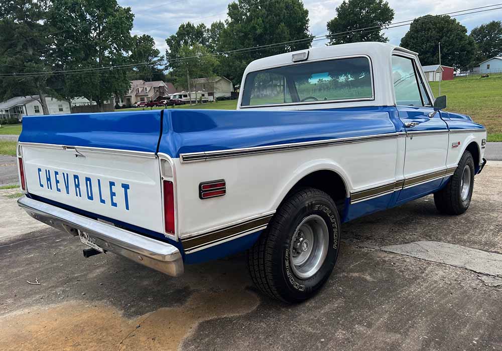 3rd Image of a 1972 CHEVROLET C10