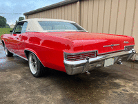 Image 3 of 6 of a 1966 CHEVROLET CAPRICE
