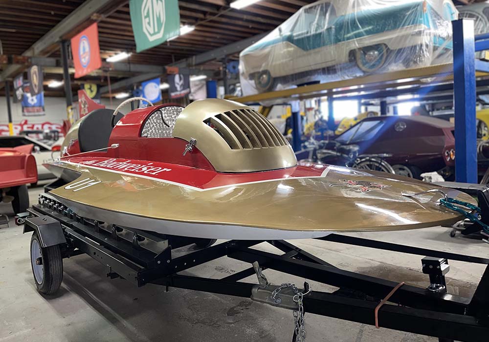 5th Image of a 1968 BUDWEISER HYDROPLANE