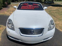 Image 5 of 11 of a 2007 LEXUS SC 430