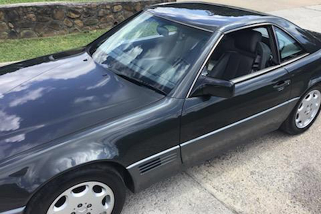 2nd Image of a 1992 MERCEDES-BENZ 500SL
