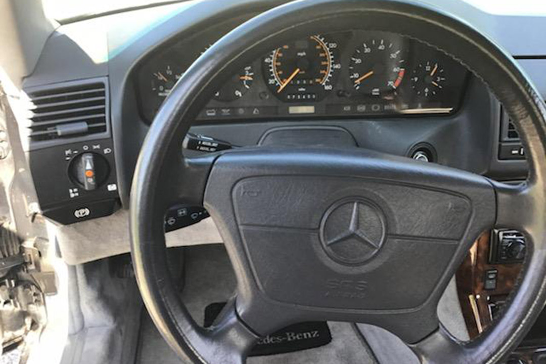 8th Image of a 1992 MERCEDES-BENZ 500SL