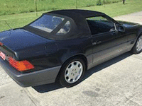 Image 5 of 11 of a 1992 MERCEDES-BENZ 500SL