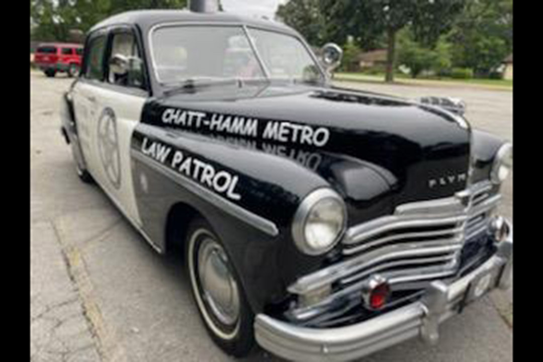 2nd Image of a 1949 PLYMOUTH 203