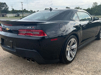Image 4 of 6 of a 2015 CHEVROLET CAMARO ZL1