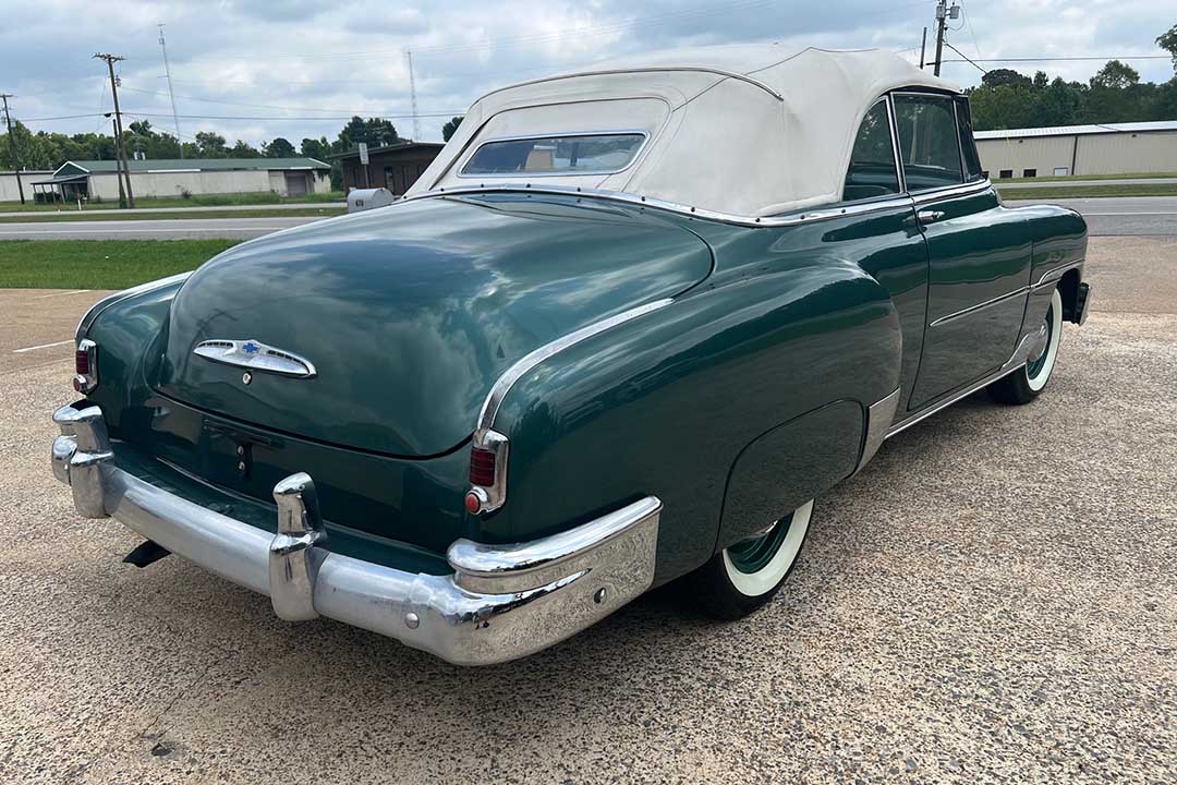 3rd Image of a 1951 CHEVROLET DELUXE