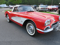 Image 4 of 14 of a 1958 CHEVROLET CORVETTE