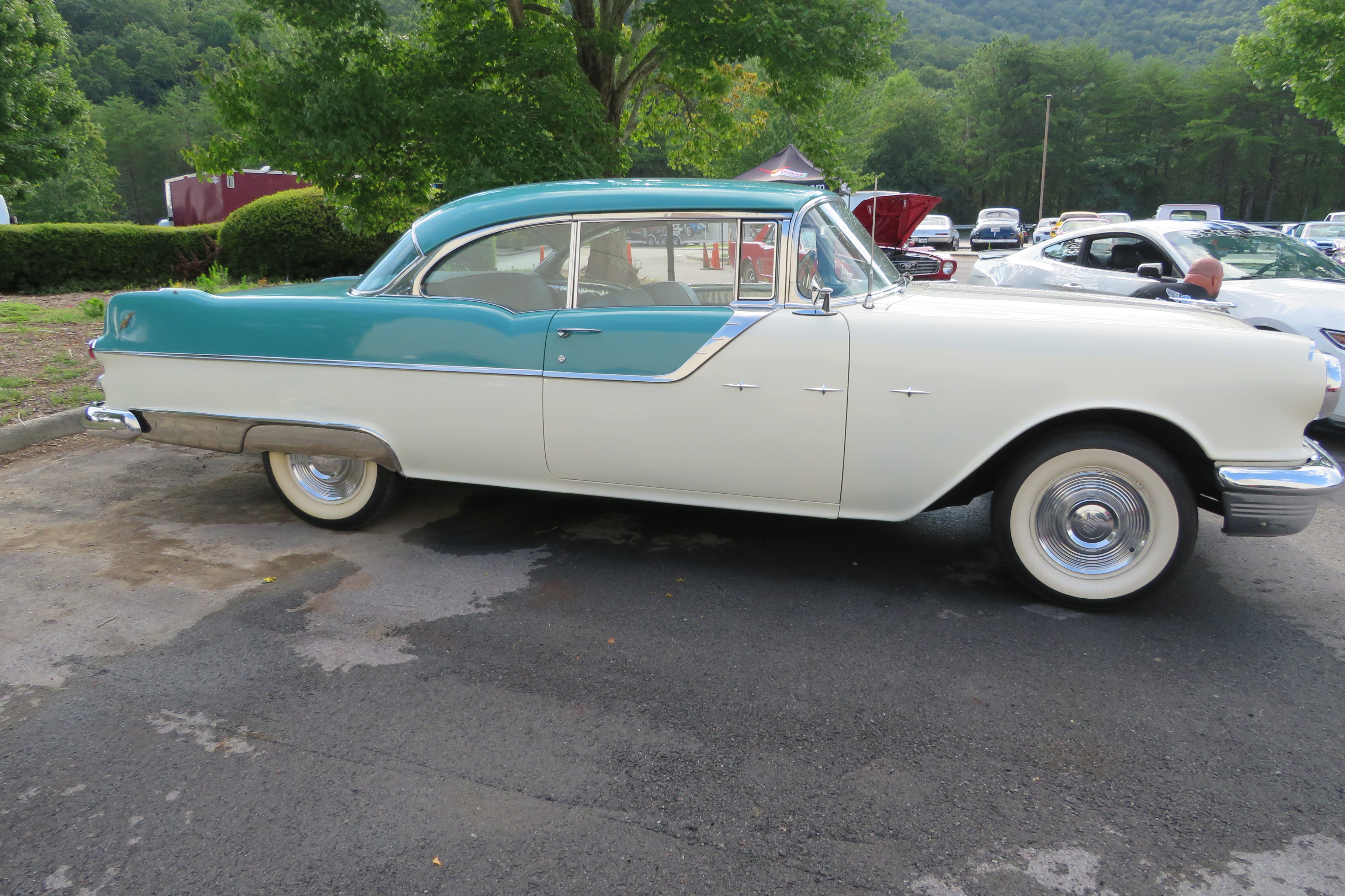 2nd Image of a 1955 PONTIAC STARCHIEF