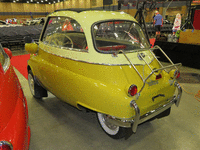 Image 11 of 13 of a 1958 BMW ISETTA