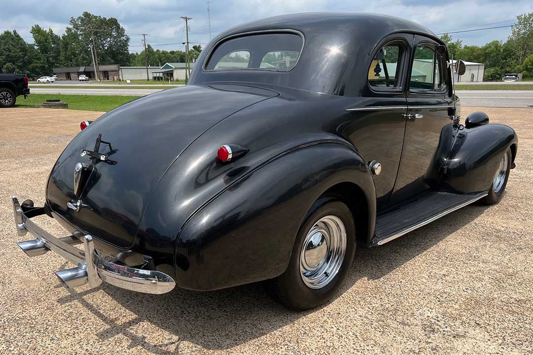 3rd Image of a 1939 CHEVROLET MASTER DELUXE
