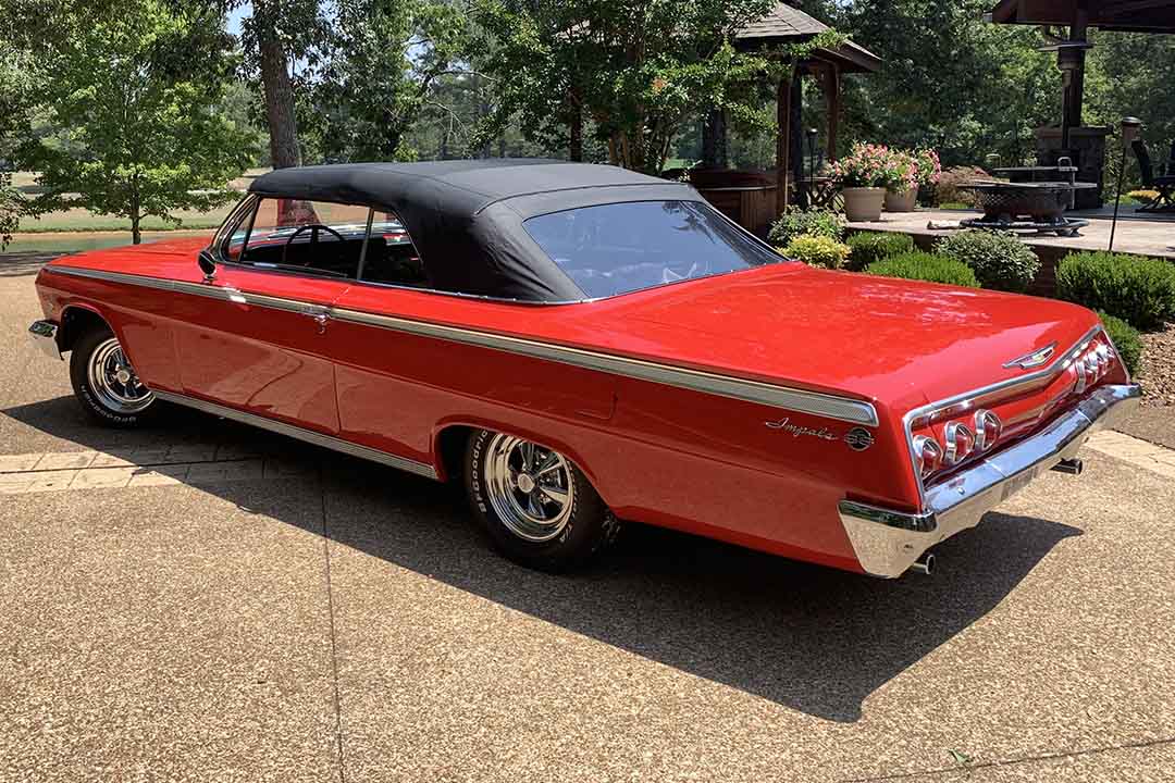 5th Image of a 1962 CHEVROLET IMPALA SS