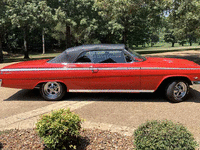 Image 8 of 14 of a 1962 CHEVROLET IMPALA SS