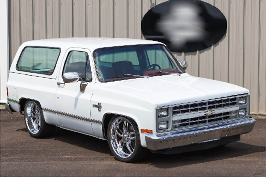 1st Image of a 1982 CHEVROLET BLAZER 1/2 TON; K5