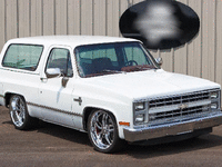 Image 2 of 13 of a 1982 CHEVROLET BLAZER 1/2 TON; K5