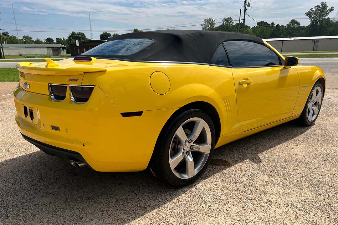 3rd Image of a 2012 CHEVROLET CAMARO