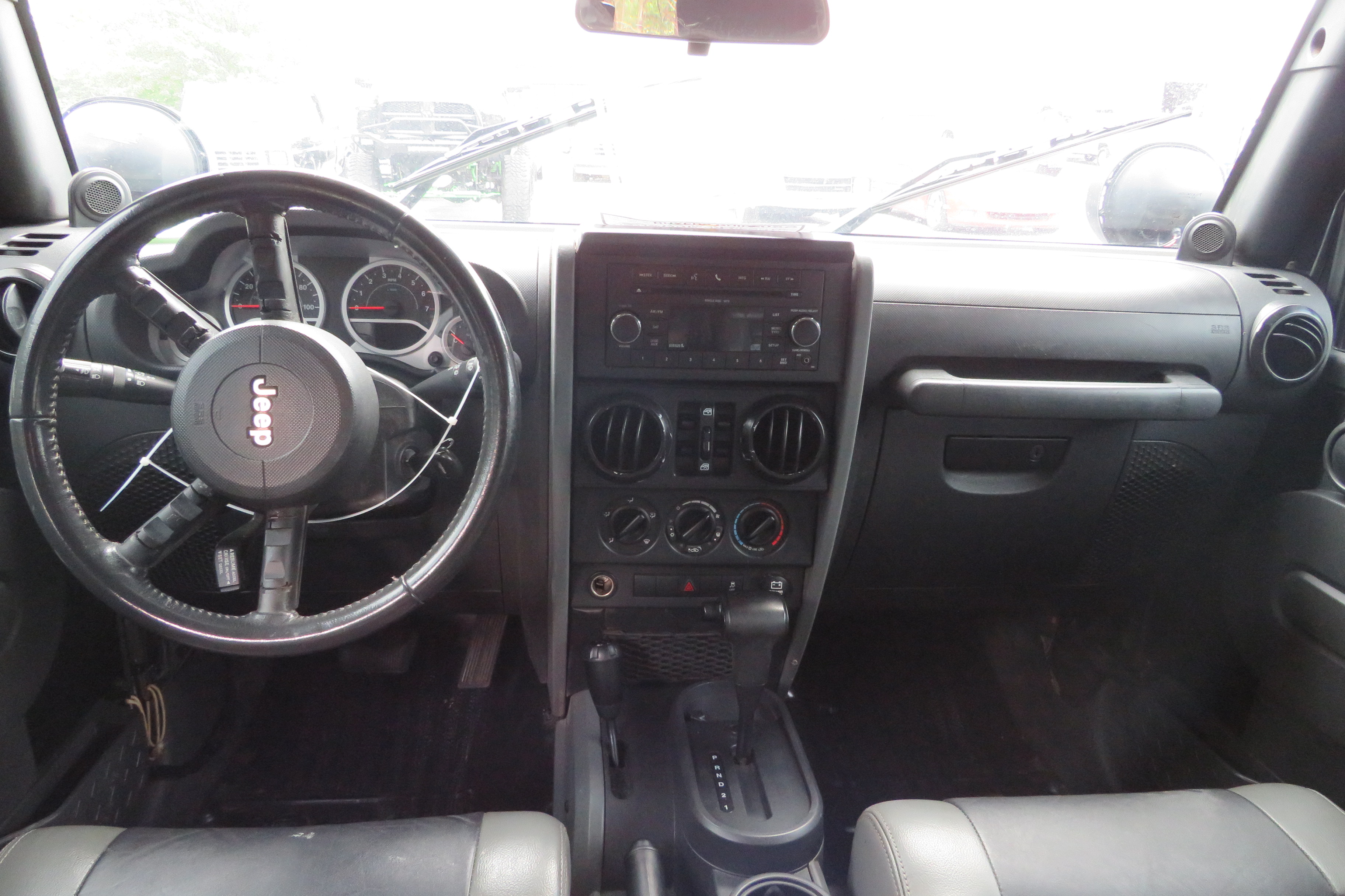 4th Image of a 2010 JEEP WRANGLER UNLIMITED